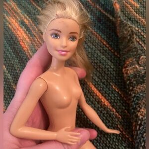 B1G2 - Modern Barbie Fashion Doll - Buy 1, Get 2 FREE